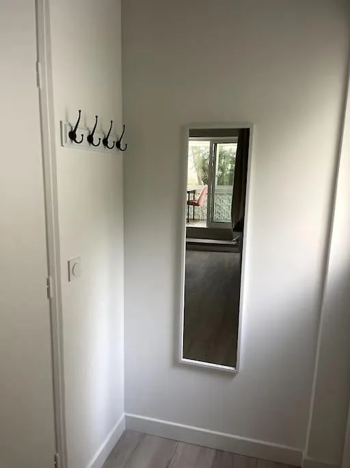 Eiffel Tour - Cosy Daisy Apartment Paris France