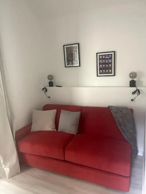 Eiffel Tour - Cosy Daisy Apartment Paris